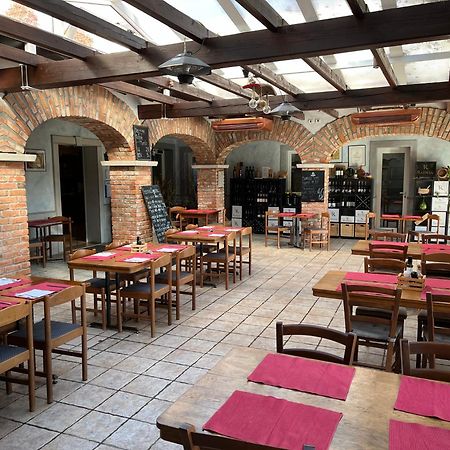Razman Wine Rooms Gračišče エクステリア 写真