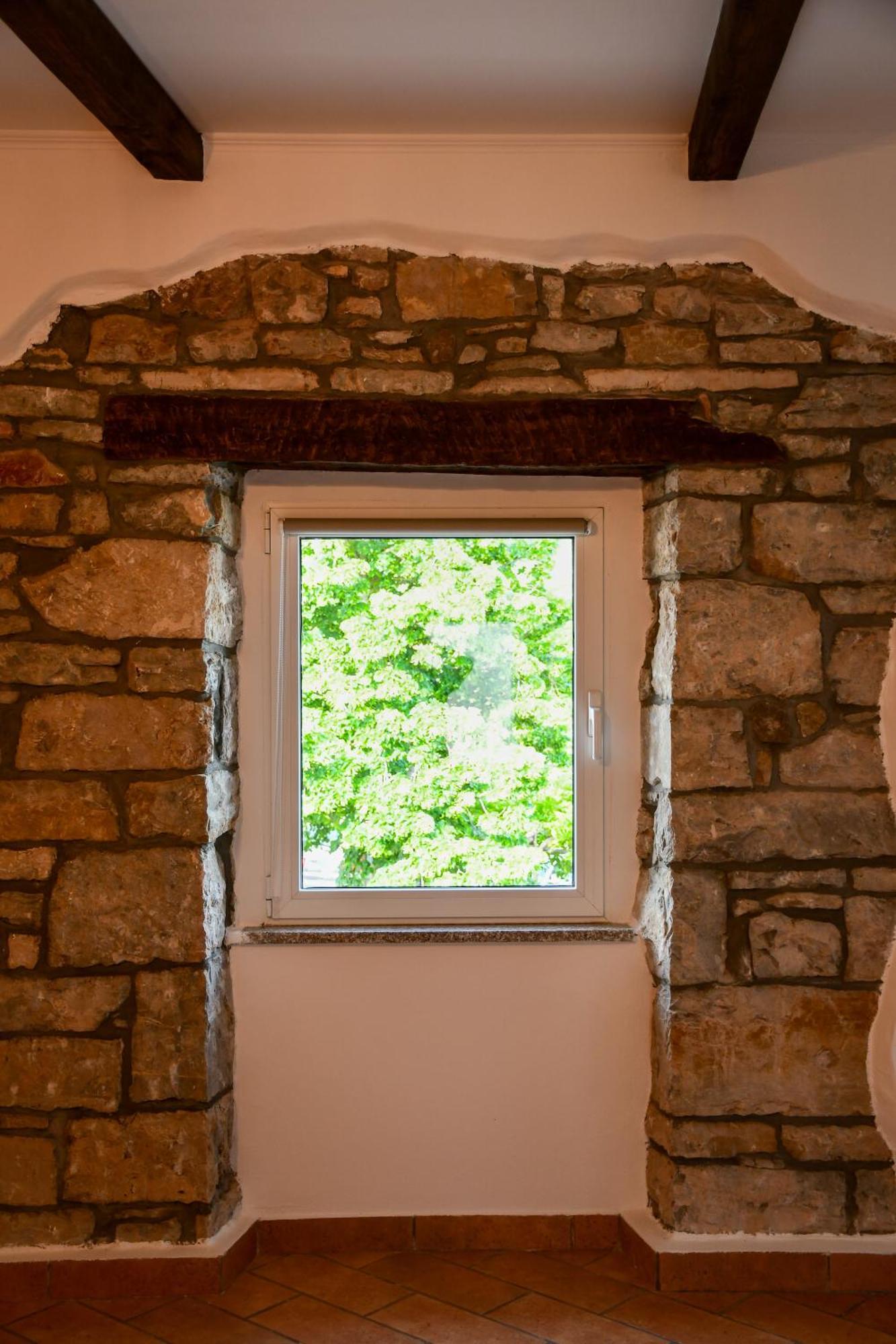 Razman Wine Rooms Gračišče エクステリア 写真